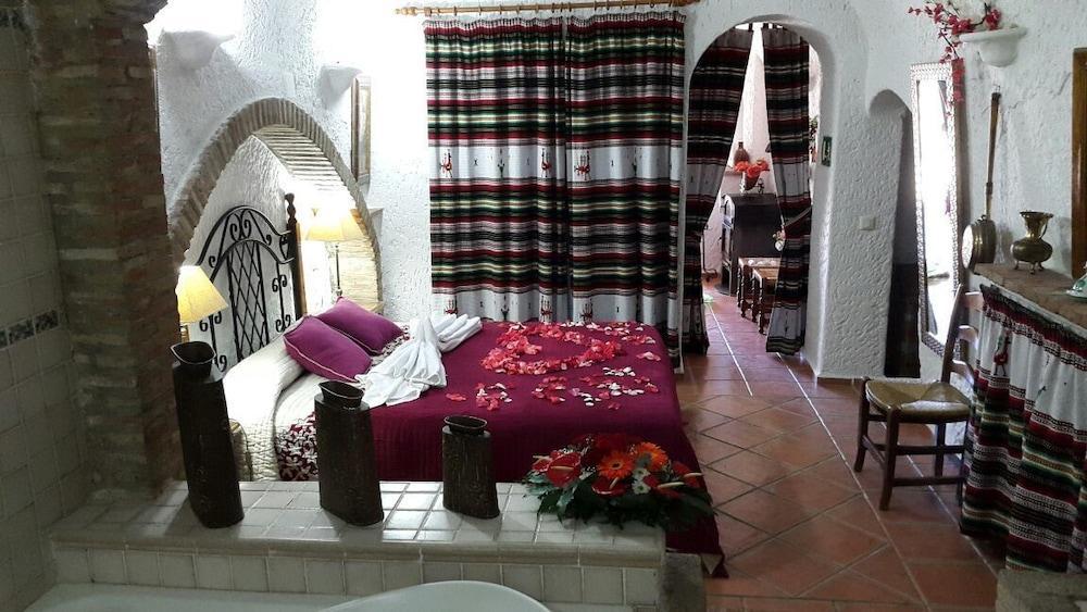 Cuevas Pedro Antonio De Alarcon Apartment Guadix Exterior photo